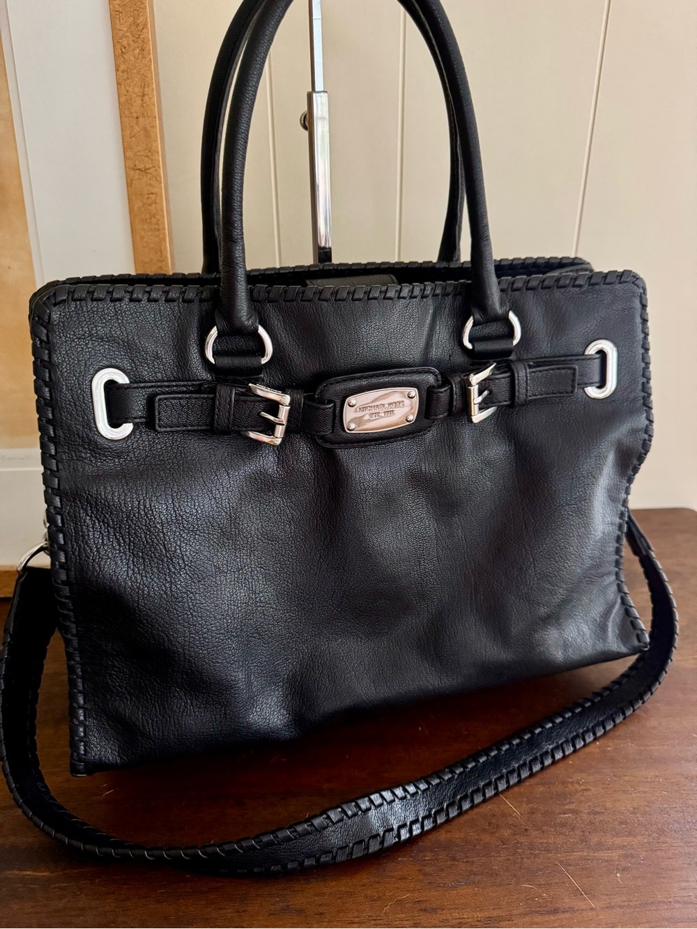 MICHAEL Michael Kors Vintage Hamilton Whipstitch Leather Bag Black EUC